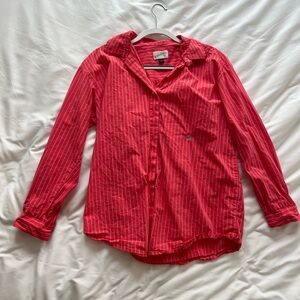 Universal Thread Women’s Pink Pinstripe Button Down Shirt